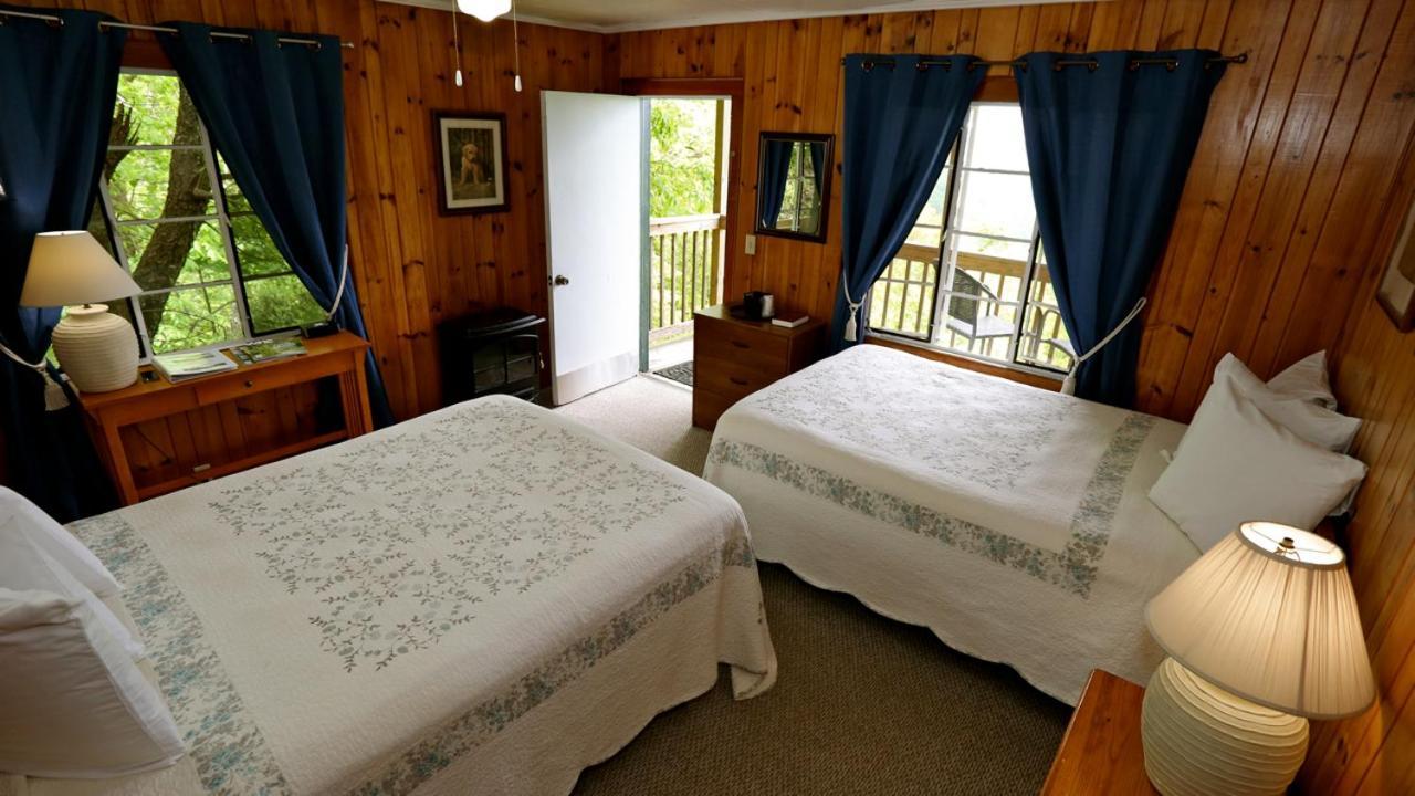 Alpine Inn Little Switzerland Eksteriør billede