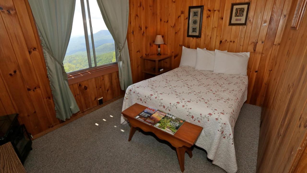 Alpine Inn Little Switzerland Eksteriør billede